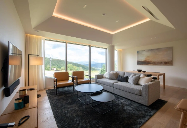 2 Bedrooms Suite