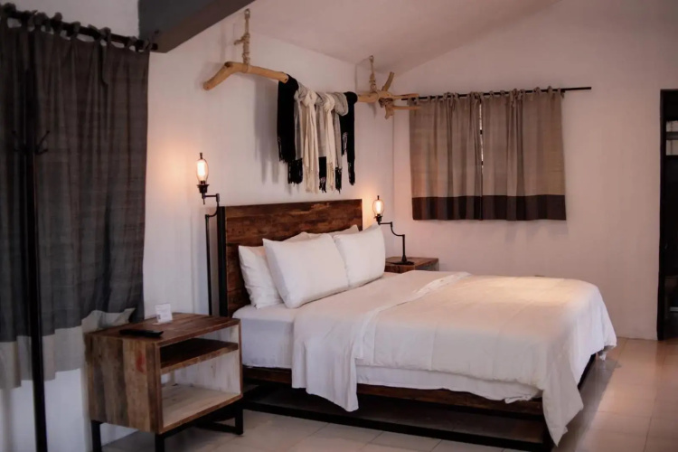Hotel Rocaval