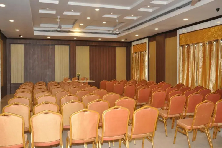 Alps Residency - A Bergamont Hotel, Krishnagiri