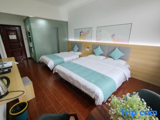 Standard Family room