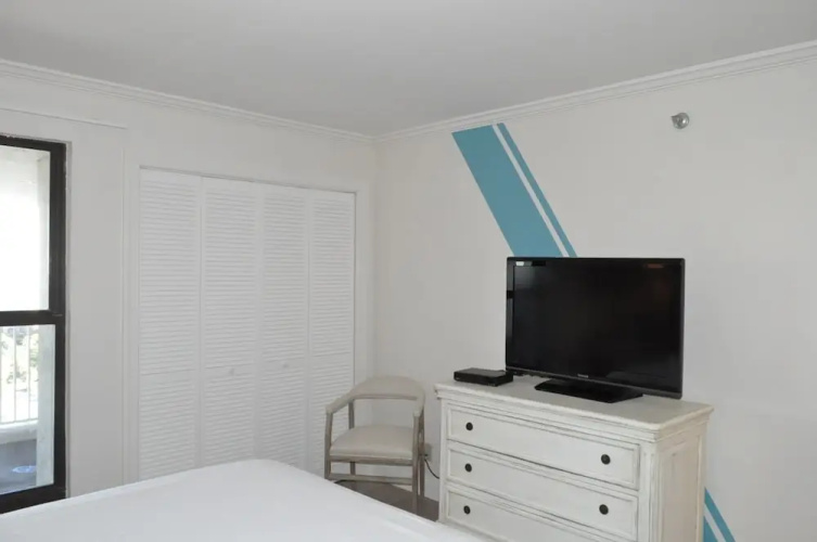 Beachside Two 4330 flr13 2BR 2BA 6