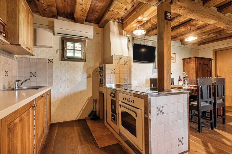 Vineyard Cottage Pavlin 2