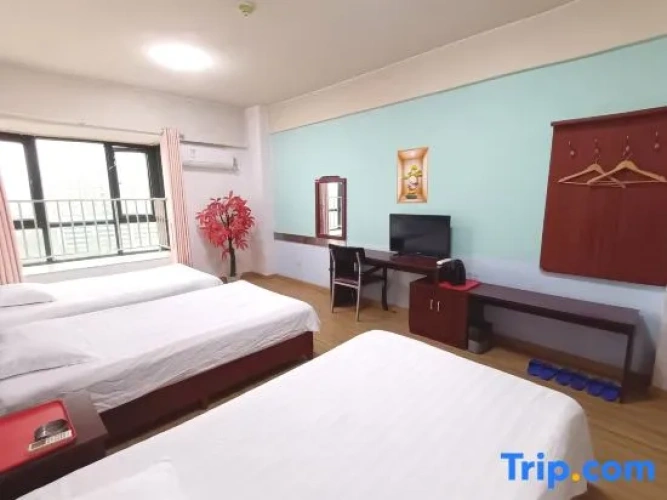 Business Triple room
