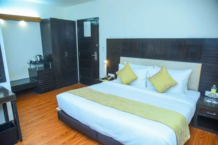 The Iris - A Boutique Hotel