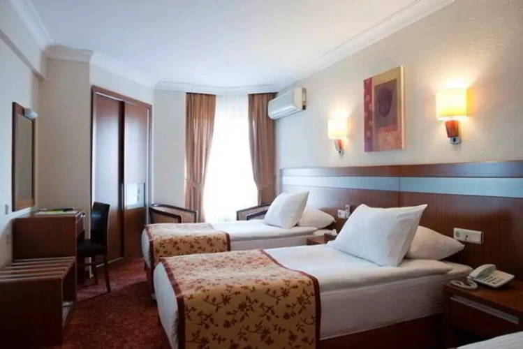 Standard Single room with view