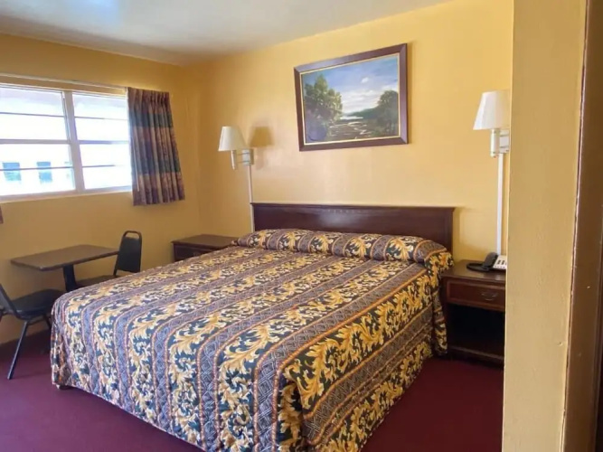 Rodeway Inn