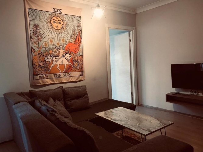 2 Bedrooms Apartment