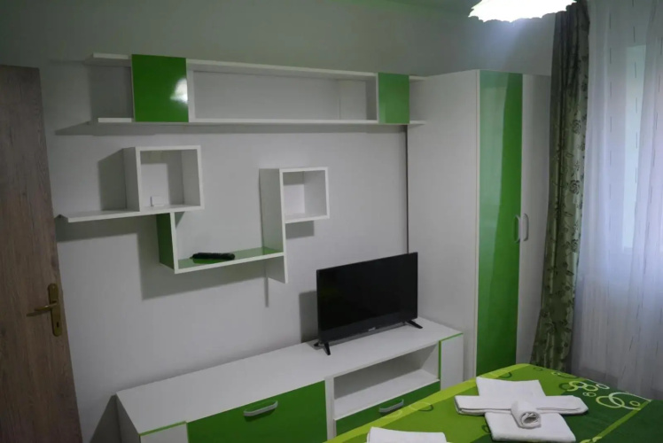 Green apartment