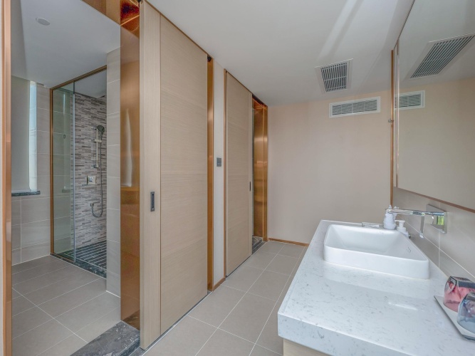 Business Double Suite