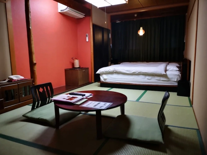 Economy Twin room