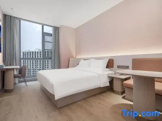 Standard Double room with view