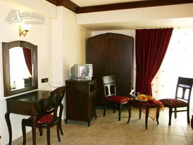 Antik Grand Hotel