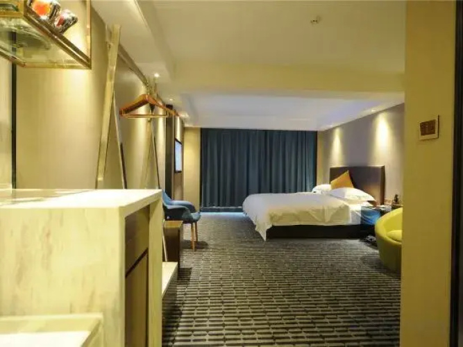 Cassidy Changxiang Hotel