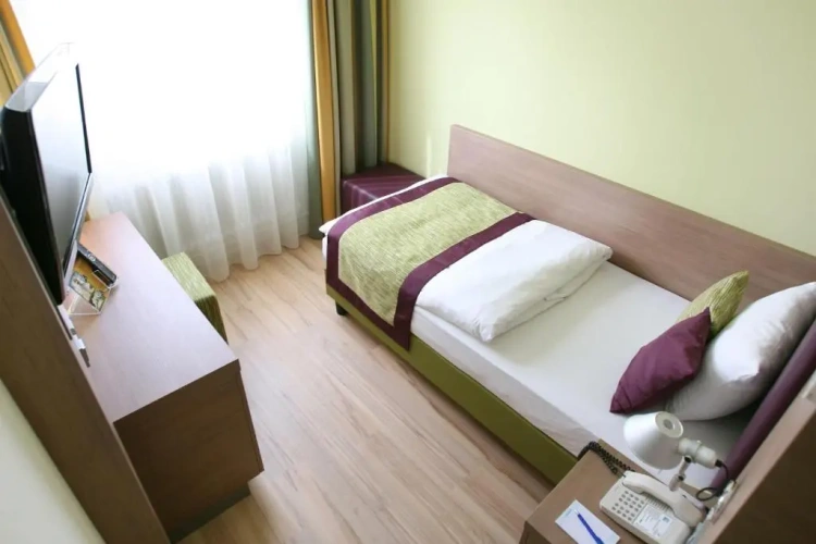 Economy Single room