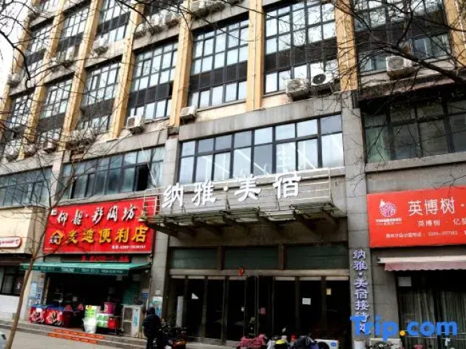Naya Meisu Hotel