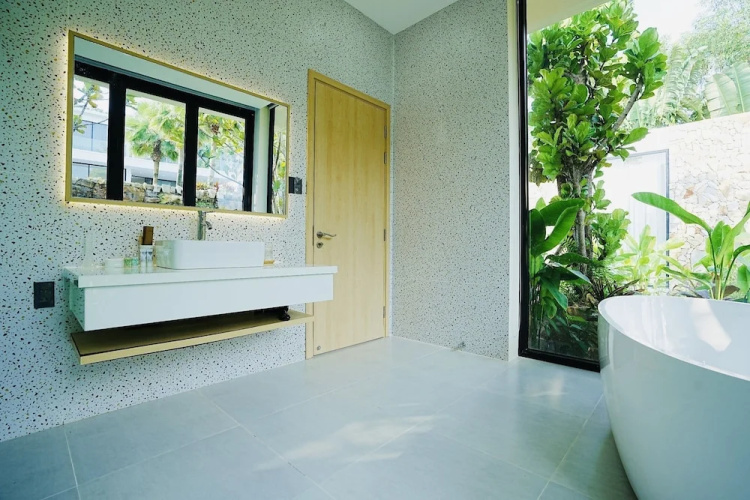 Kiwuki Luxury Villa