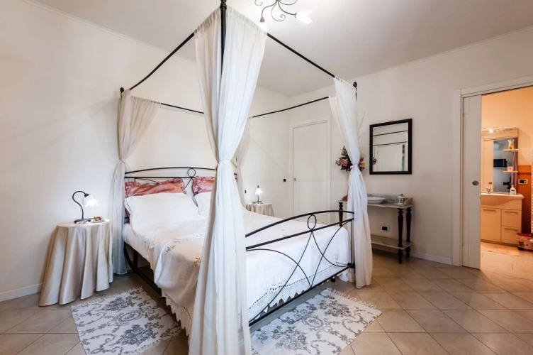 Villa Lory on the Lucca Hills