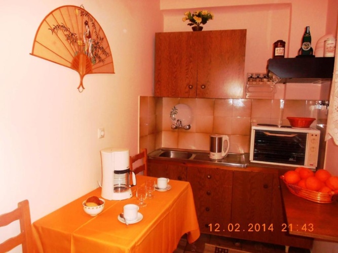 Family Studio with balcony and with partial sea view