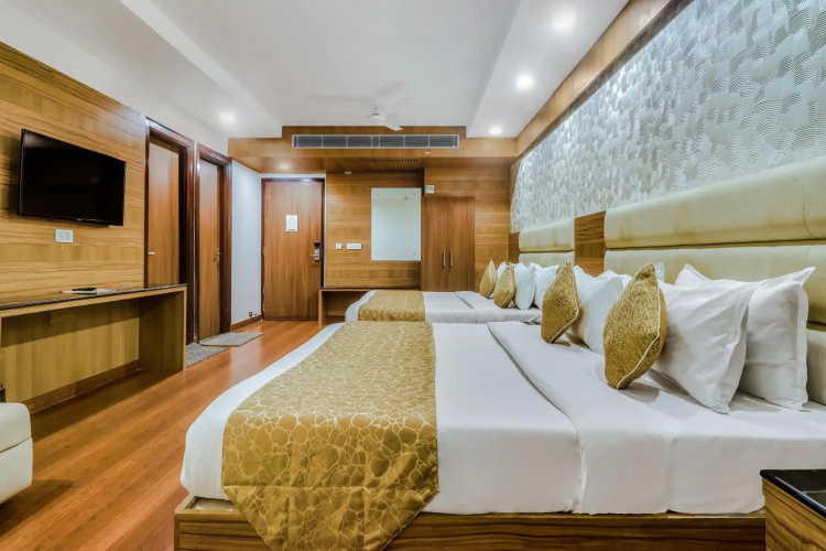 Hotel Kalka Royal