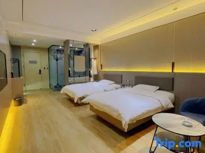 Smart Hotel in the View