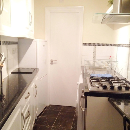 SHQ Apartments