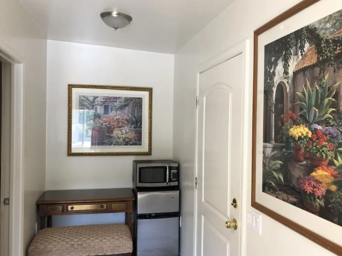 Standard Double Basement room