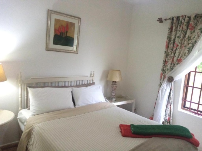 4 Bedrooms Cottage
