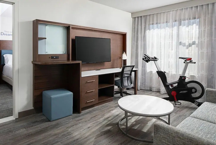 Even Hotels - Alpharetta - Avalon Area