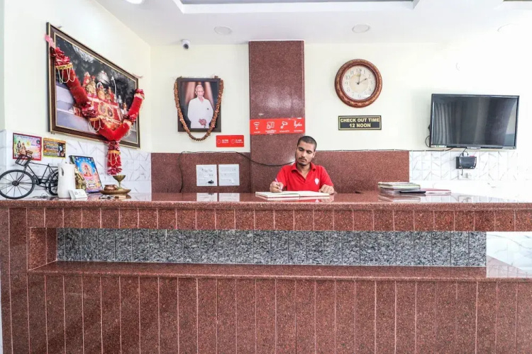 OYO 18857 Hotel Dev Bhoomi
