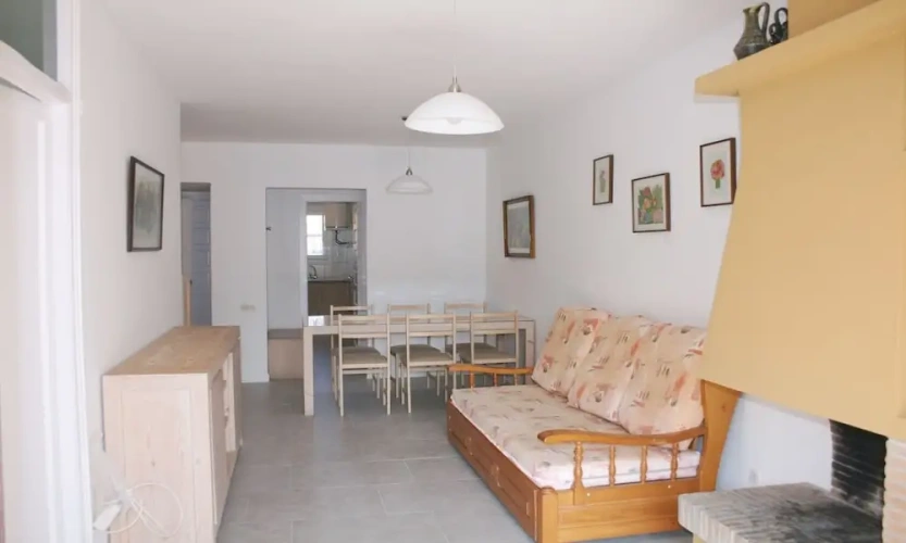 2 Bedrooms Family Apartment with sea view