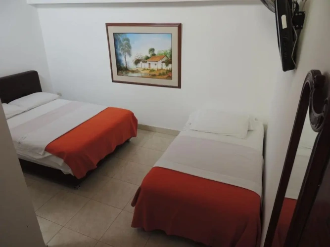 Standard Triple room