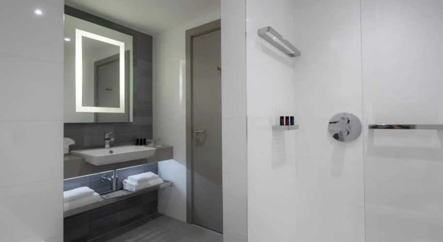 Clayton Hotel Bristol City