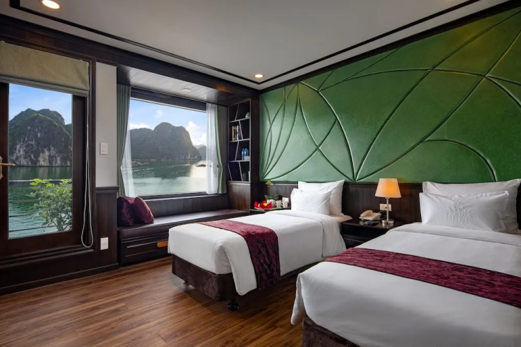 Peony Cruises