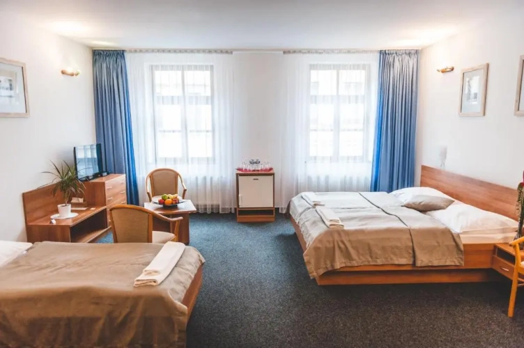 Standard Quadruple room