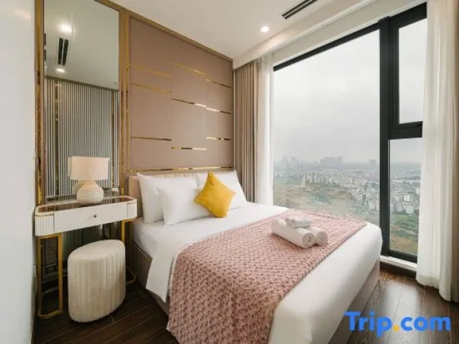 2 Bedrooms Luxury Apartment