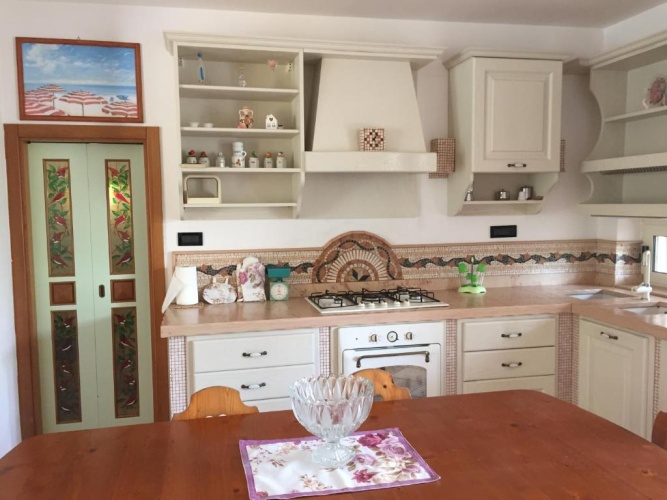 4 Bedrooms Cottage