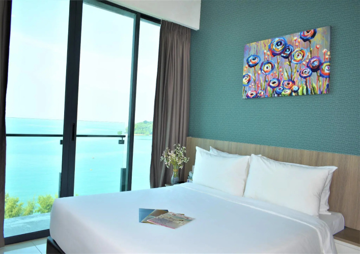 D'Wharf Hotel & Serviced Residence