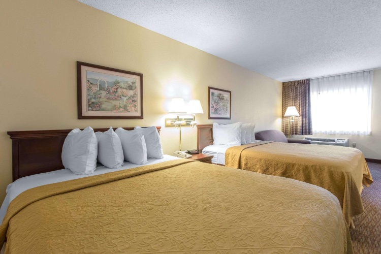 Quadruple Suite