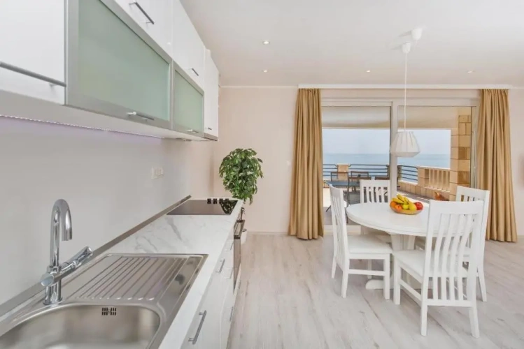 1 Bedroom Superior Apartment with sea view