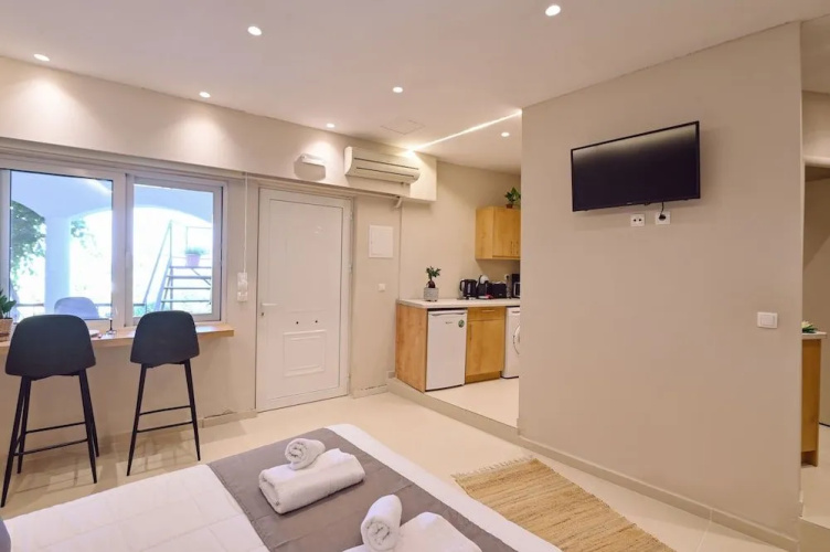 Eleftheria Suites