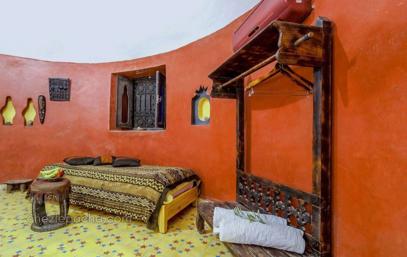 Chez Le Pacha