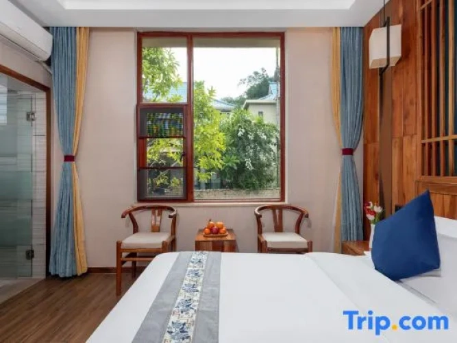Standard room with balcony