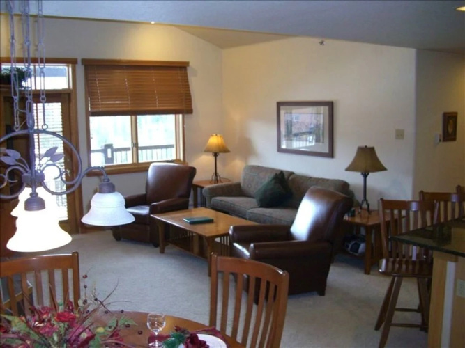 2BR Ski-in Ski-Out