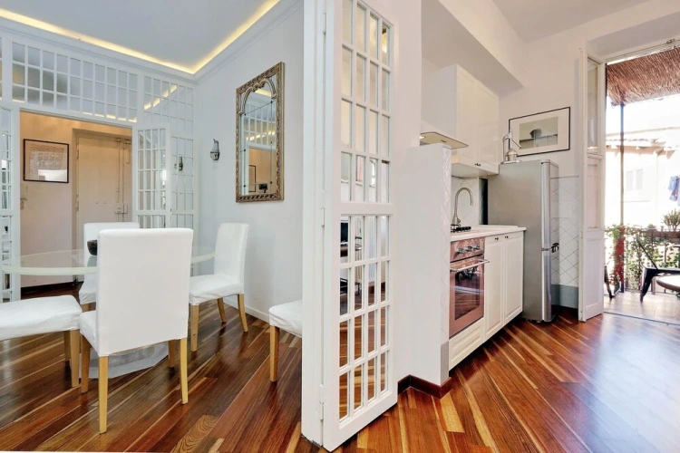 2 Bedrooms Apartment