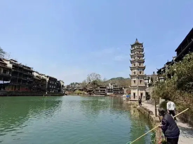 Boran Hotel (Changsha Moon Island)
