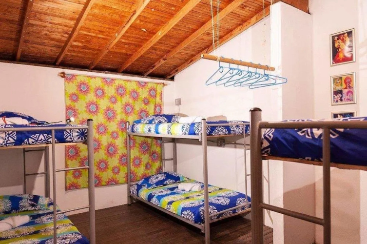 Hostal Monet`s Poblado