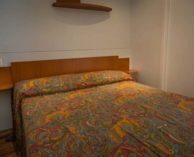 Standard room with partial view