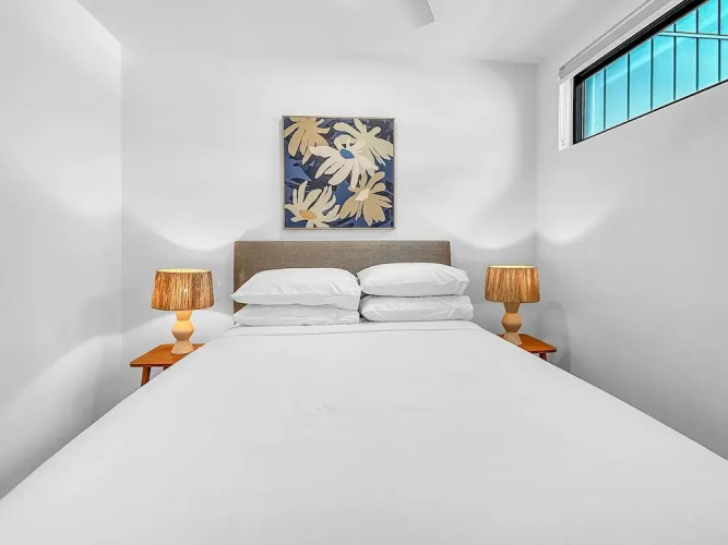 3-bed: Riverfront Alfresco Dining & Rooftop Pool