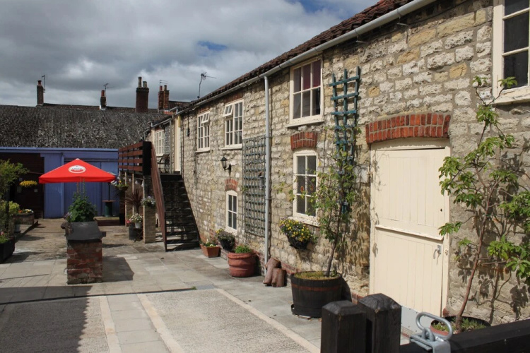 Rose and Crown