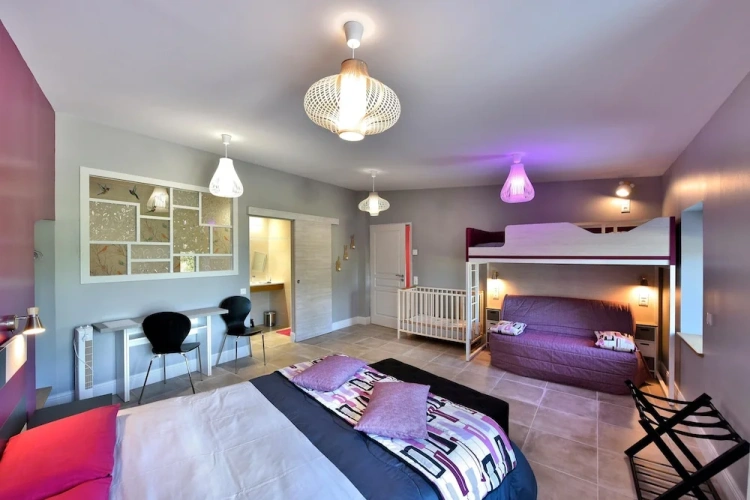 Standard Quadruple Family room